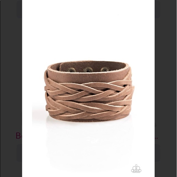 Jewelry - Picture 6 of 9